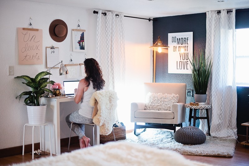 A Redesigned Master Bedroom and Nursery Suite in Navy Blue and White with Fresh Mommy Blog