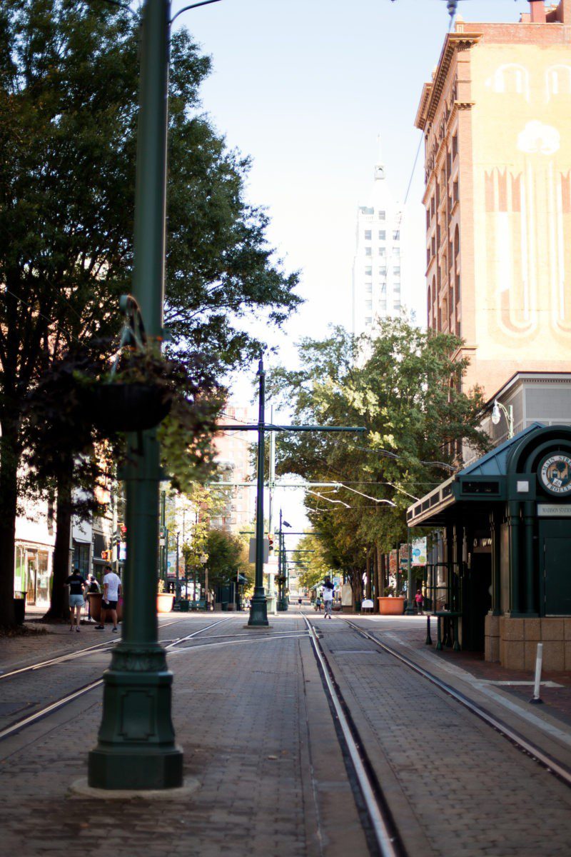 Family Friendly Memphis City Guide from Tabitha Blue of Fresh Mommy Blog with a delicious stop for coffee and delicious breakfast at Cafe Keough! Tennessee travel.