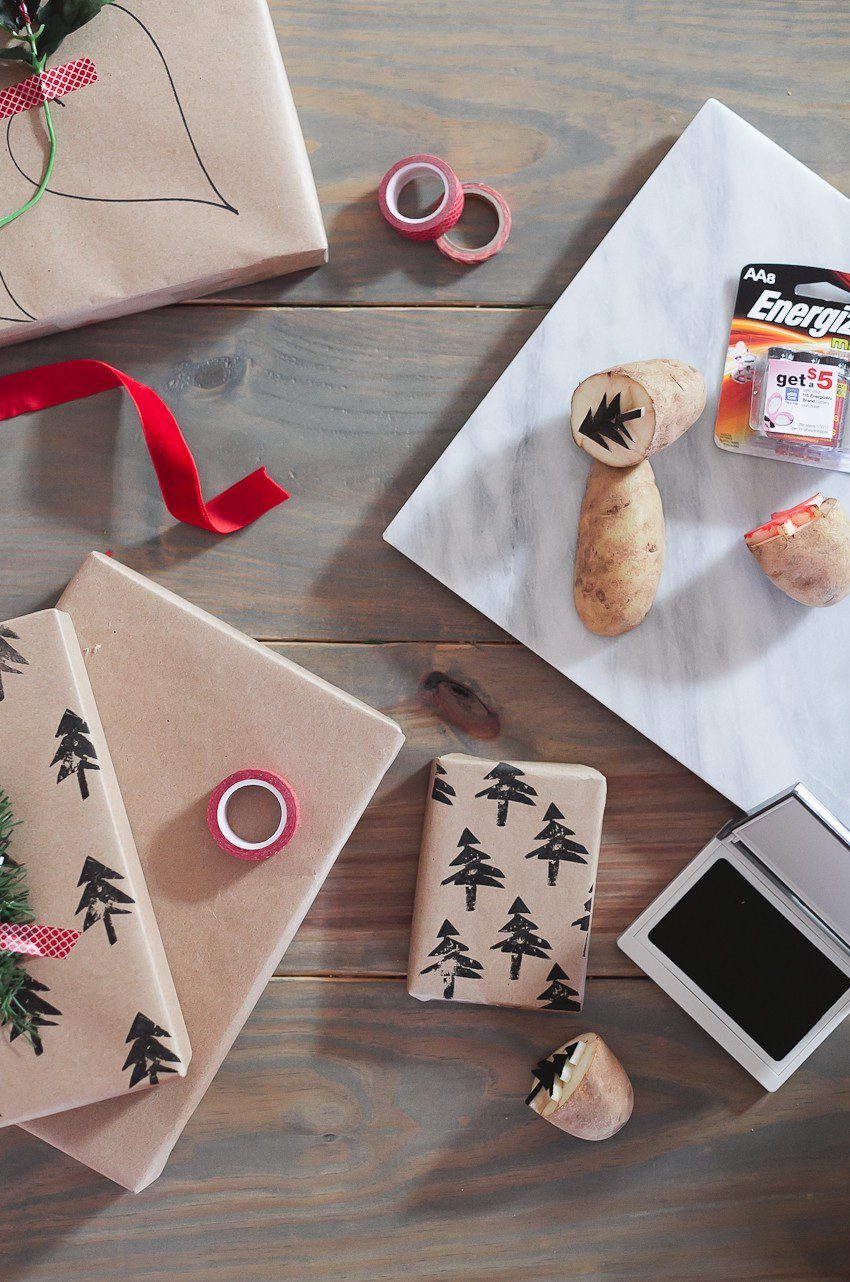  | Easy and simple Christmas gift wrapping ideas featured by top Florida life and style blog, Fresh Mommy Blog