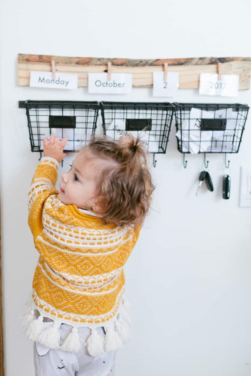 HOW TO DIY Learning and Educational Home Wall Calendar