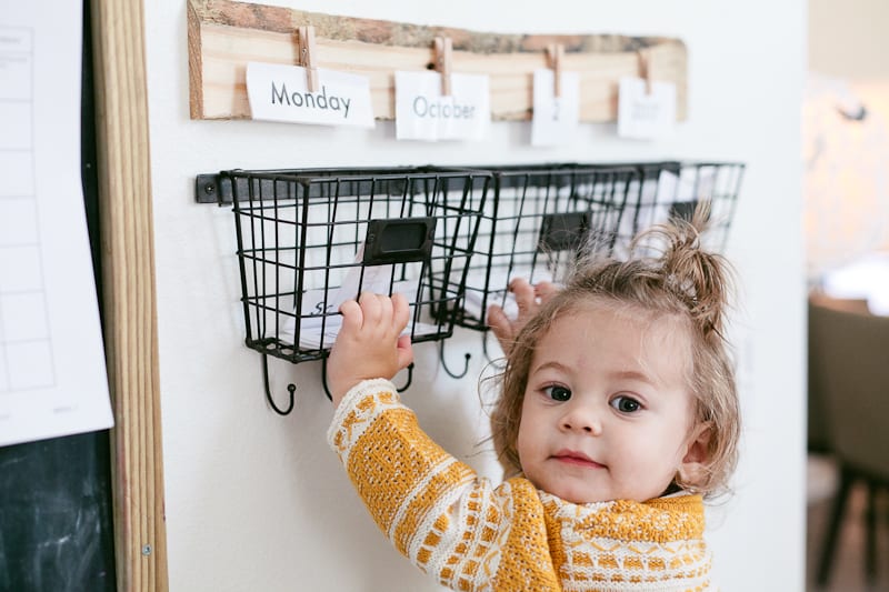 HOW TO DIY Learning and Educational Home Wall Calendar