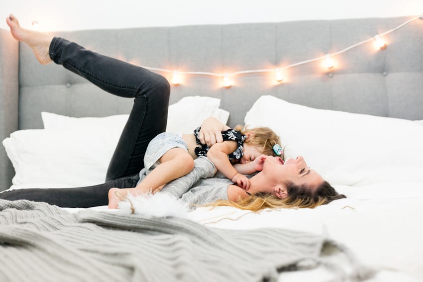 5 tips for the best baby and pet photos!! Plus, a SUPER simple DIY cat toy that your toddler with LOVE!