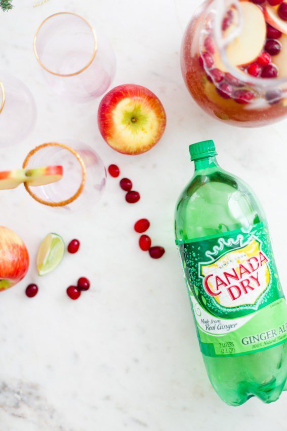 Five Time-Tested Tips For a More Instagrammable Holiday Party