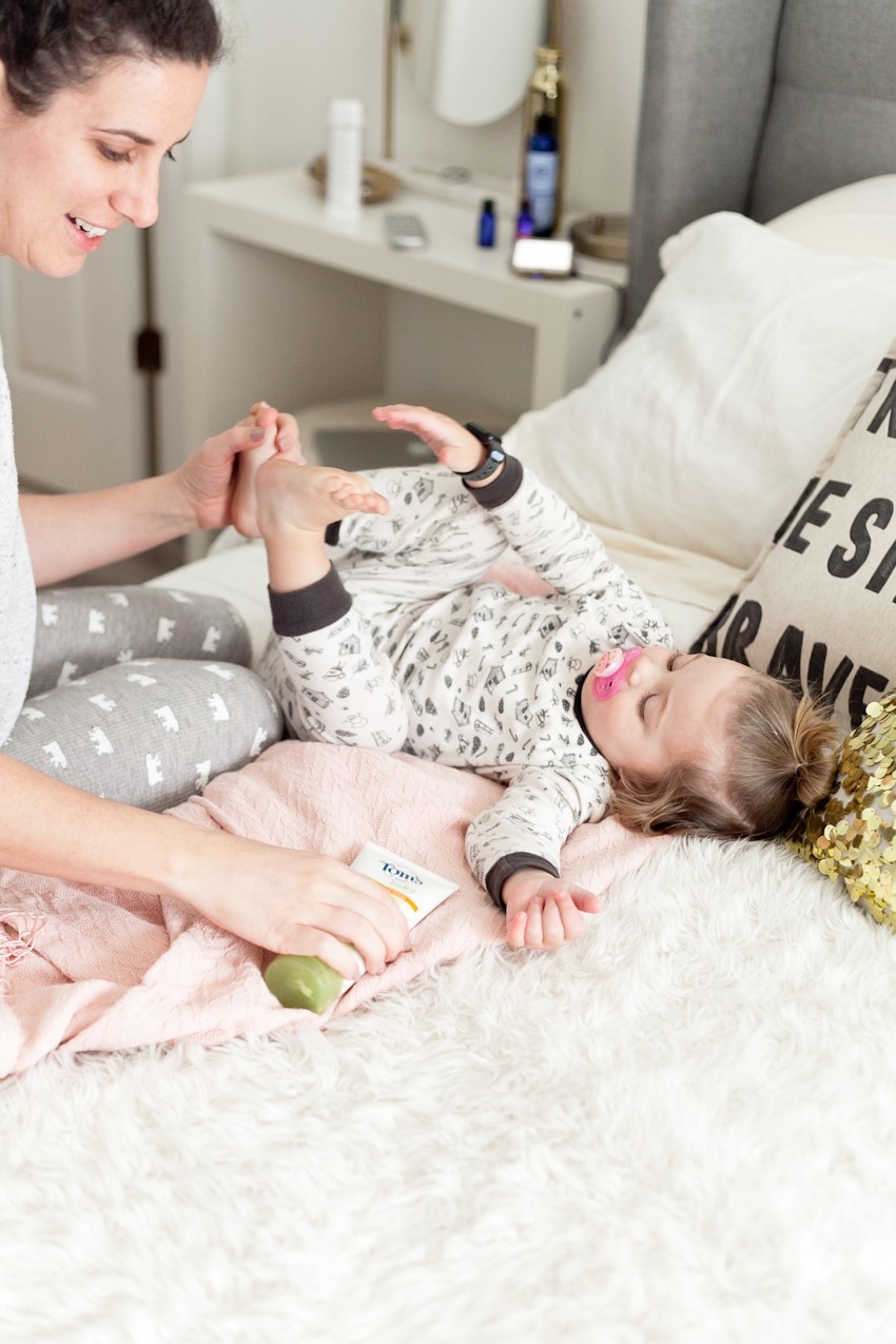 Our Family Morning Routine: A Behind the Scenes look at a what a REAL morning looks like for a busy family. Best daily morning routine ideas for kids and before school by popular Florida lifestyle blogger Fresh Mommy Blog