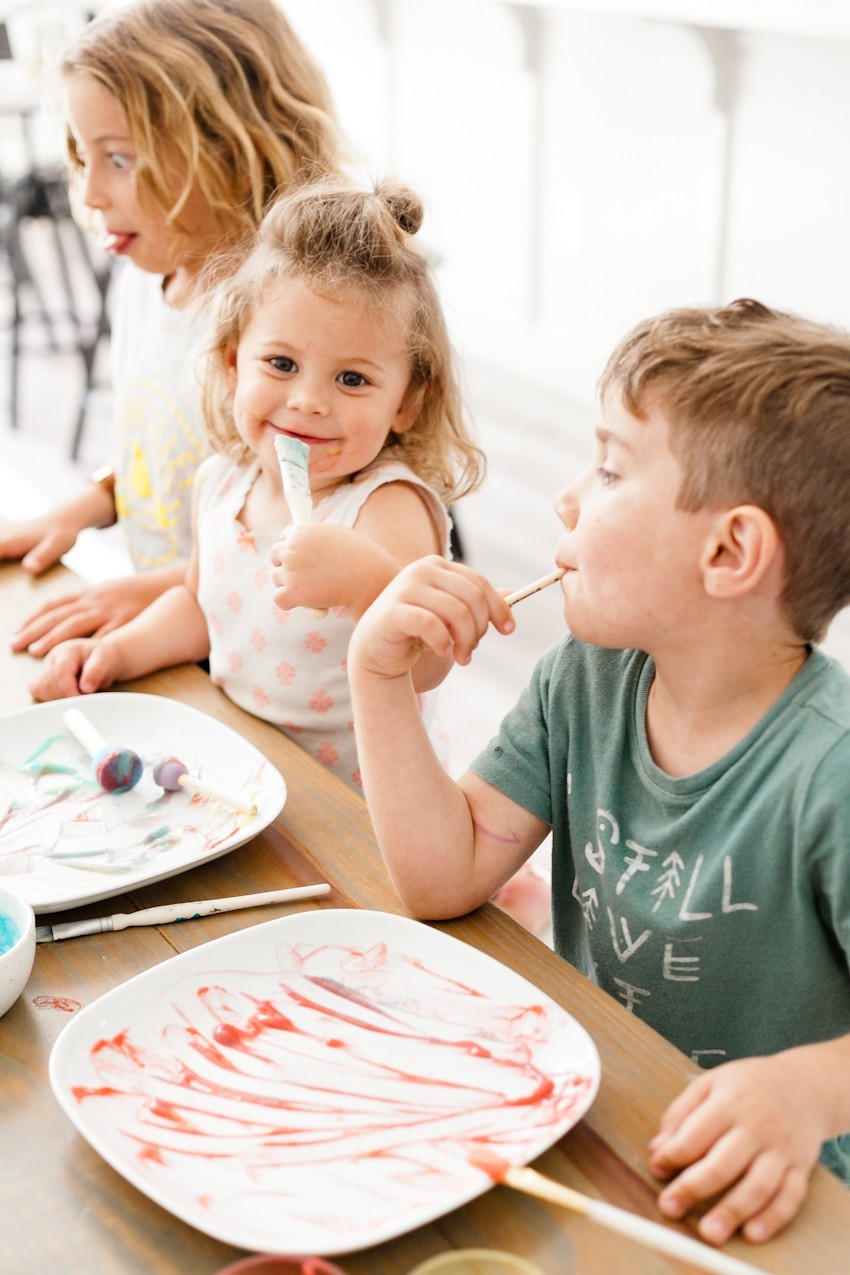 Make Learning Fun with this Edible Finger Paint! Just two simple ingredients from your kitchen will allow for so much creative learning and free play for your family. Kids love it! Perfect for homeschool, preschool, classroom activities and more. - Make Learning Fun with this Edible Finger Paint by popular Florida lifestyle blogger Fresh Mommy Blog