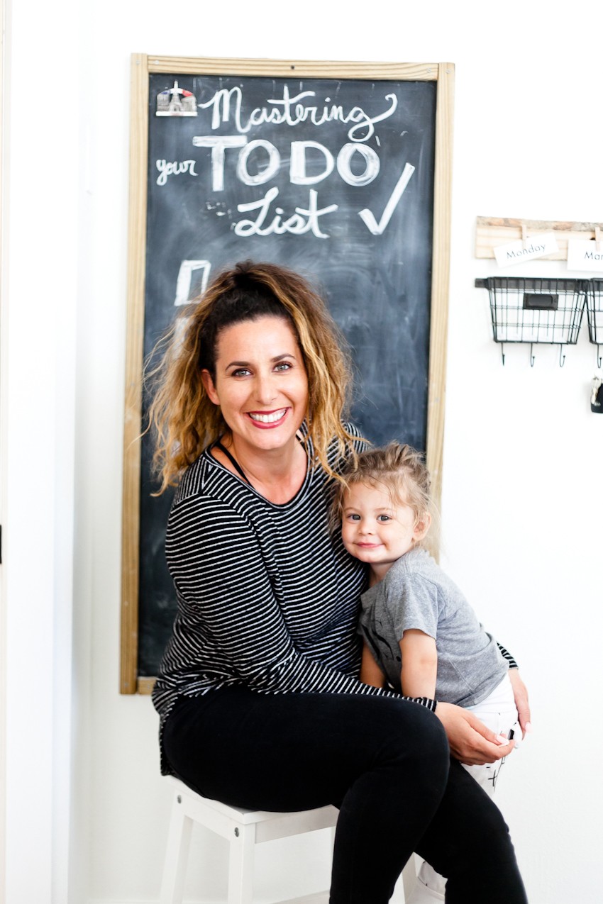 Let's talk about why, the actual reasons, that the things you've had on your list might not be getting done and how to change that. 5 Ways to Master an Effective To Do List: And Why Most People Don't... featured by popular Florida lifestyle blogger, Tabitha Blue, Fresh Mommy Blog