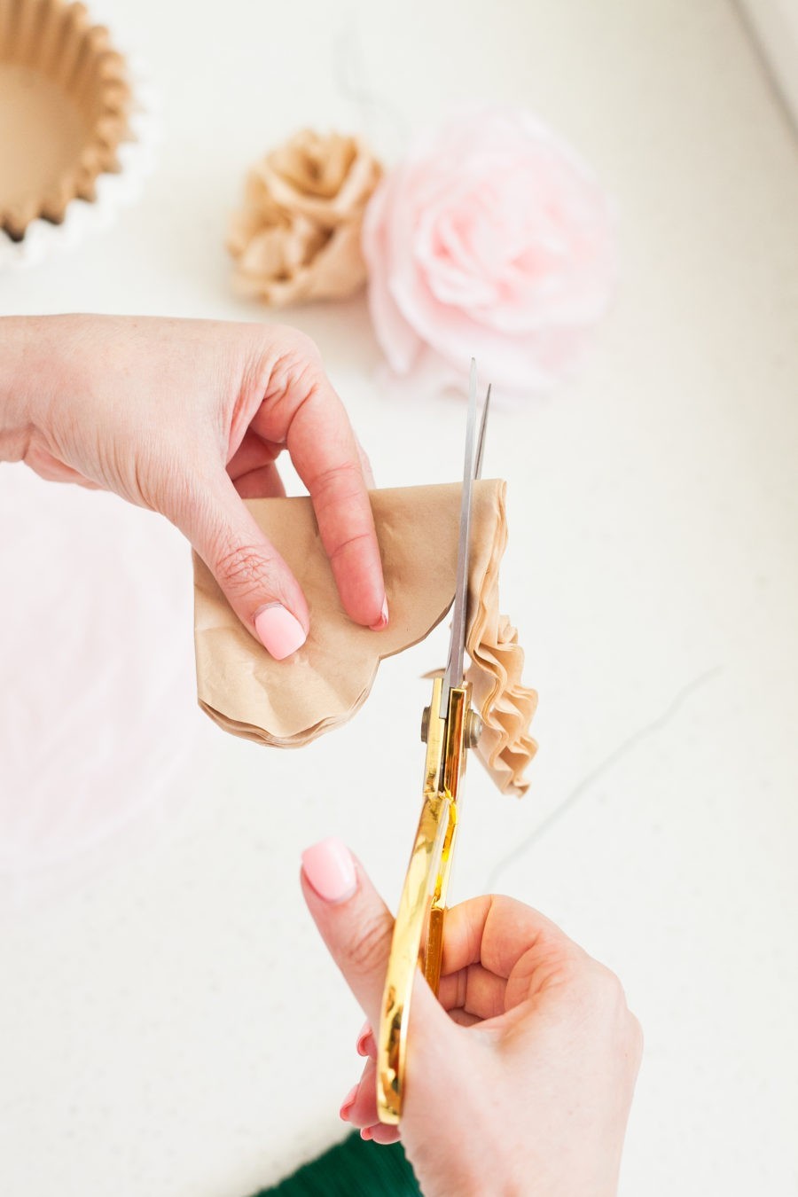 Everyday Summer Tablescapes + How to Make Easy DIY Paper Flowers featured by popular Florida lifestyle blogger Fresh Mommy Blog
