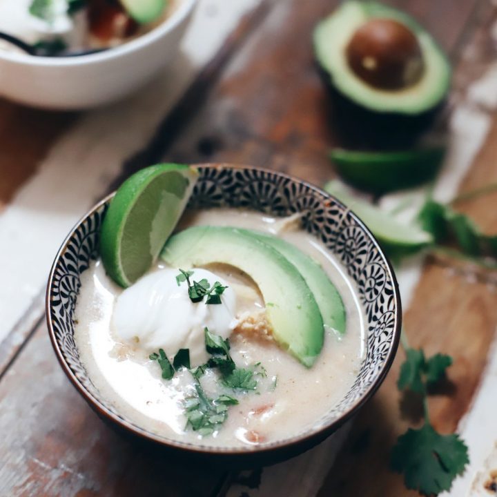 Easy slow cooker white chicken chili. Slow cooker white chicken chili is a creamy, slightly sweet, and mildly spicy. Best of all, it is so easy to make!