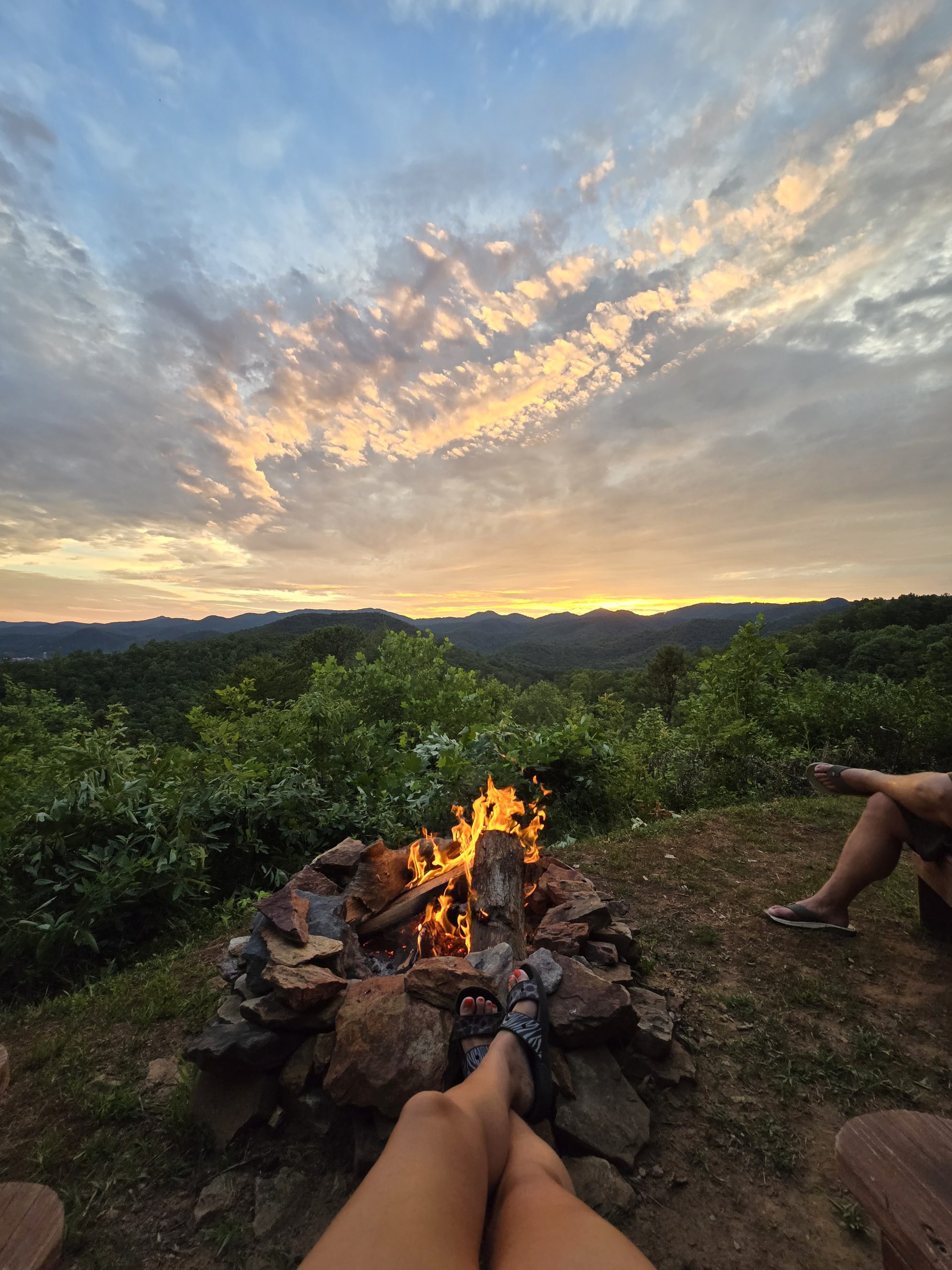 Fall in love again - this fall try these 50 unforgettable date ideas - bonfire in the mountains - firepit at the mountain view lodge in North Carolina blue ridge mountains